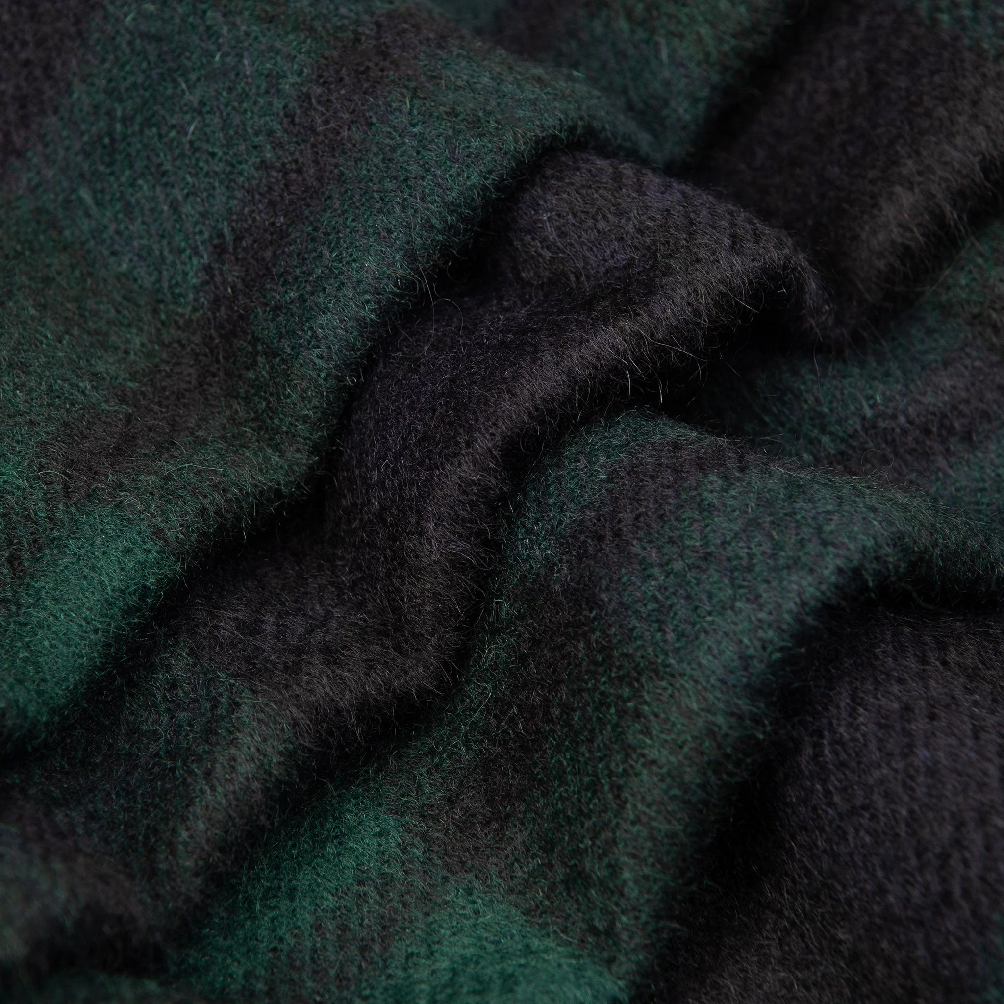 Heritage Extra-Large Check Cashmere Scarf with Tassels and Gift Box - Image 6