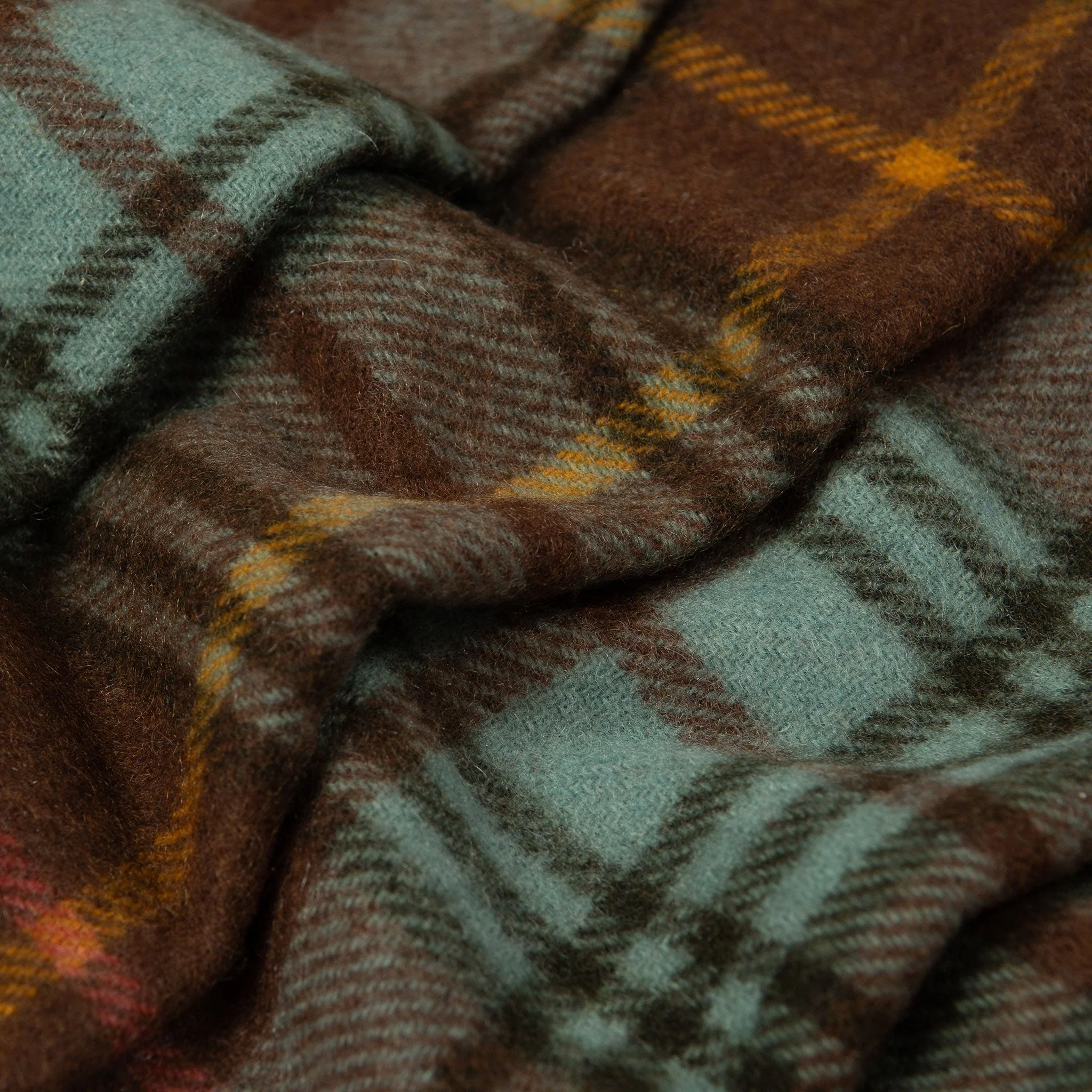 Heritage Large Check Cashmere Scarf with Tassels and Gift Box - Image 27