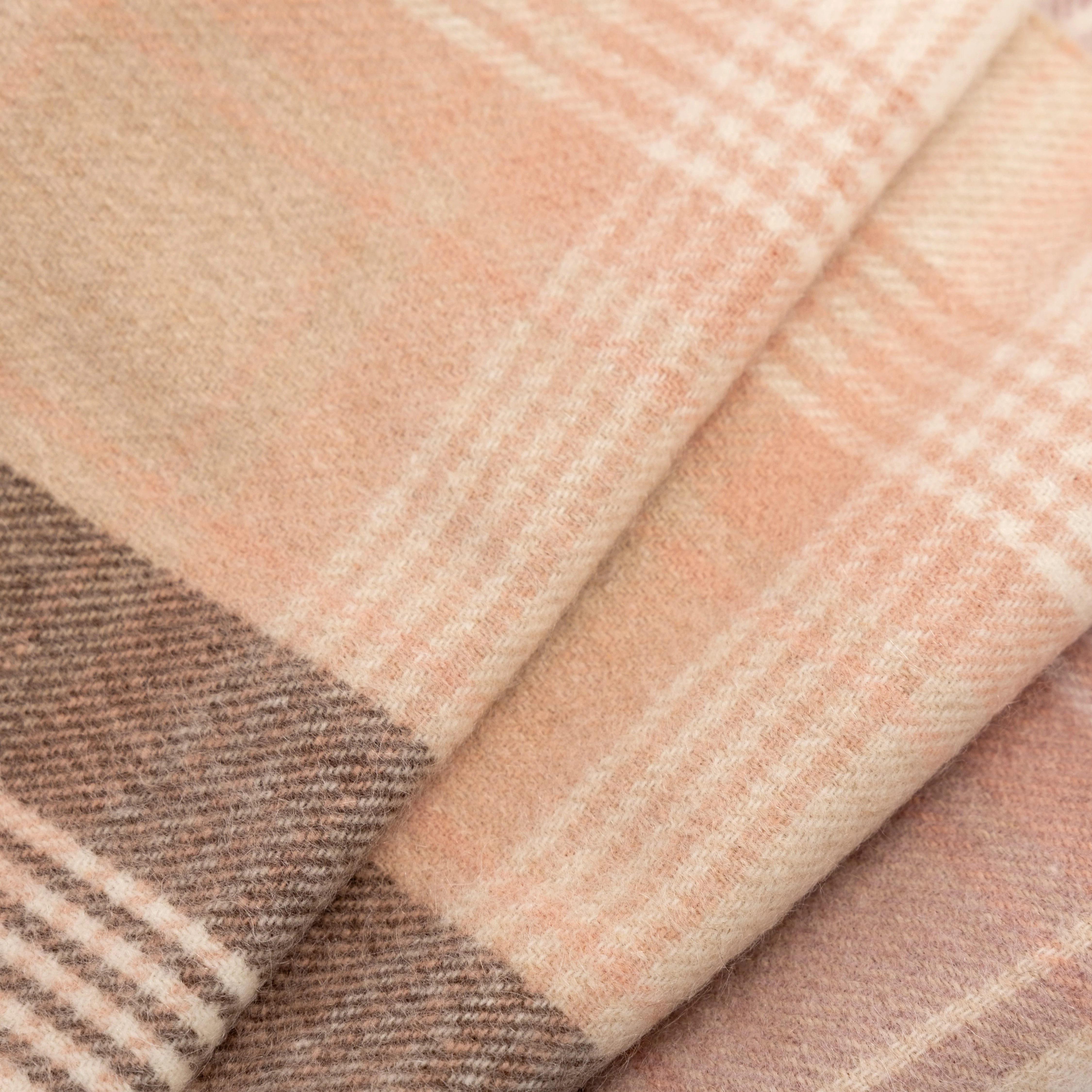 Heritage Large Check Cashmere Scarf with Tassels and Gift Box - Image 6