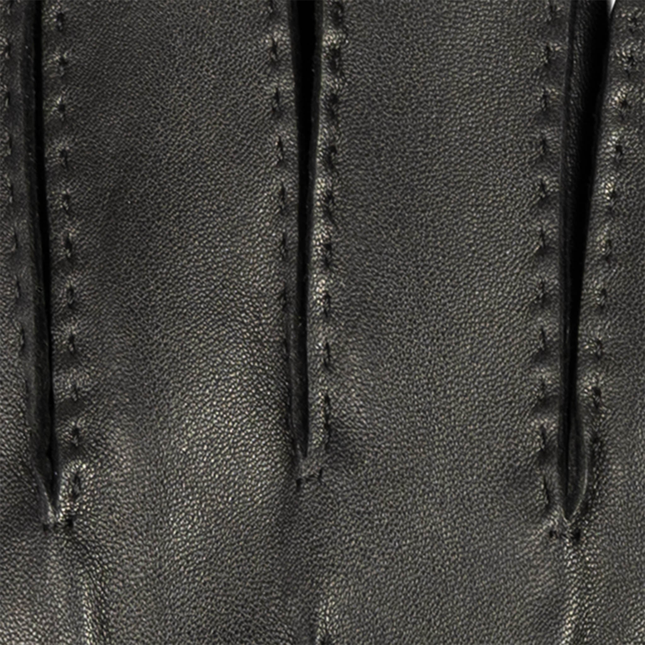 Men’s Heritage Touchscreen Handsewn Three-Point Fur-Lined Leather Gloves - Image 7