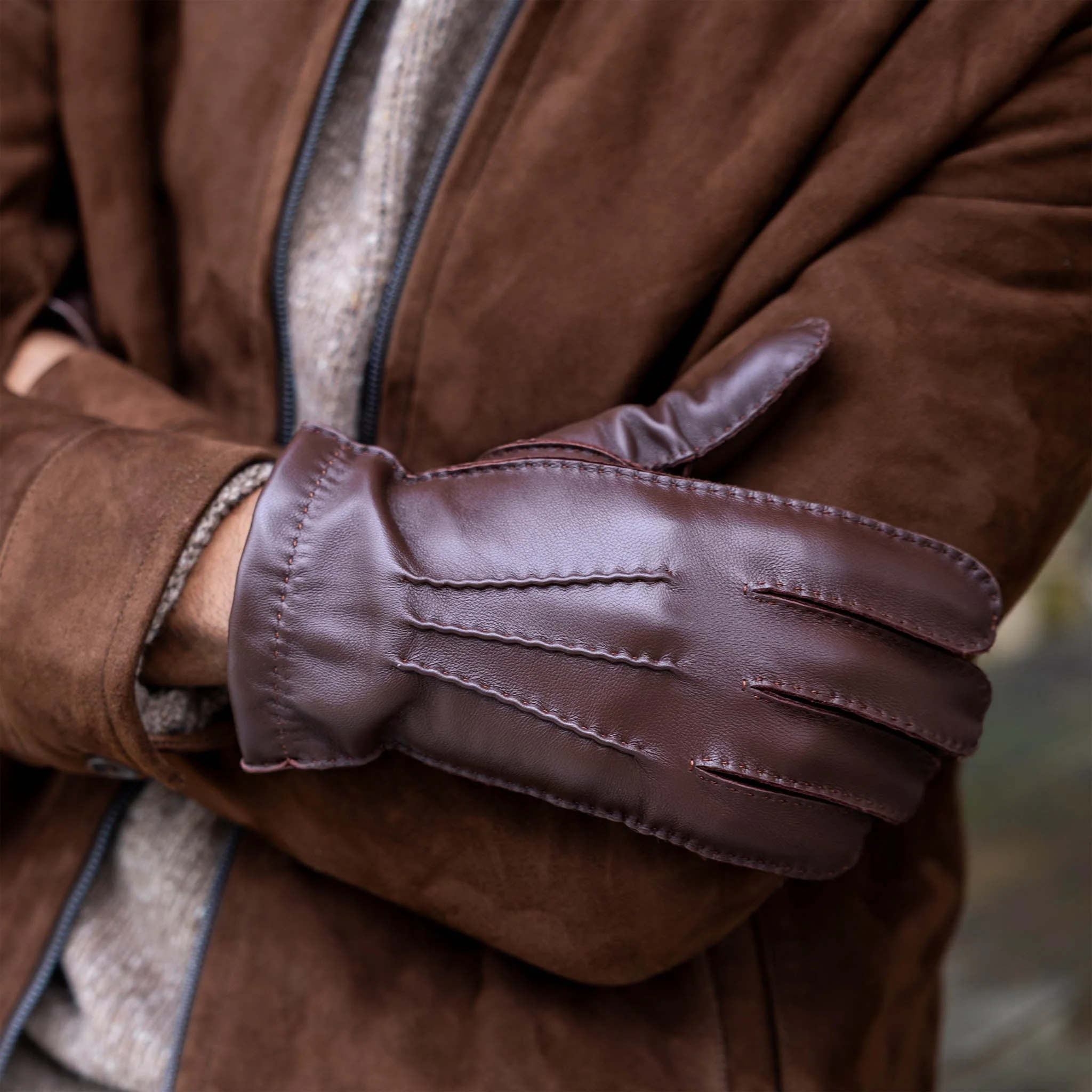 Men’s Heritage Touchscreen Handsewn Three-Point Wool-Lined Leather Gloves - Image 43