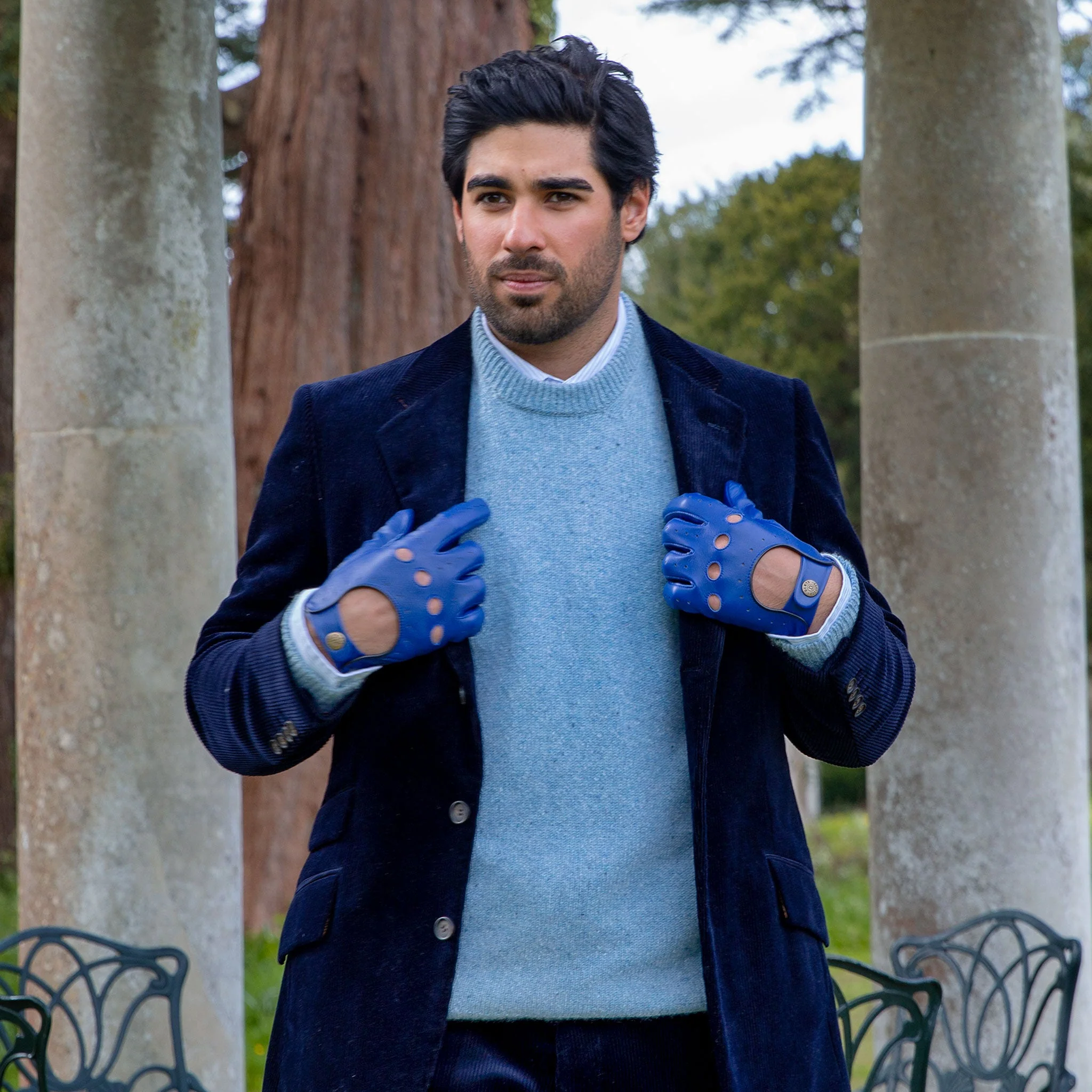 Men's Classic Leather Driving Gloves - Image 3