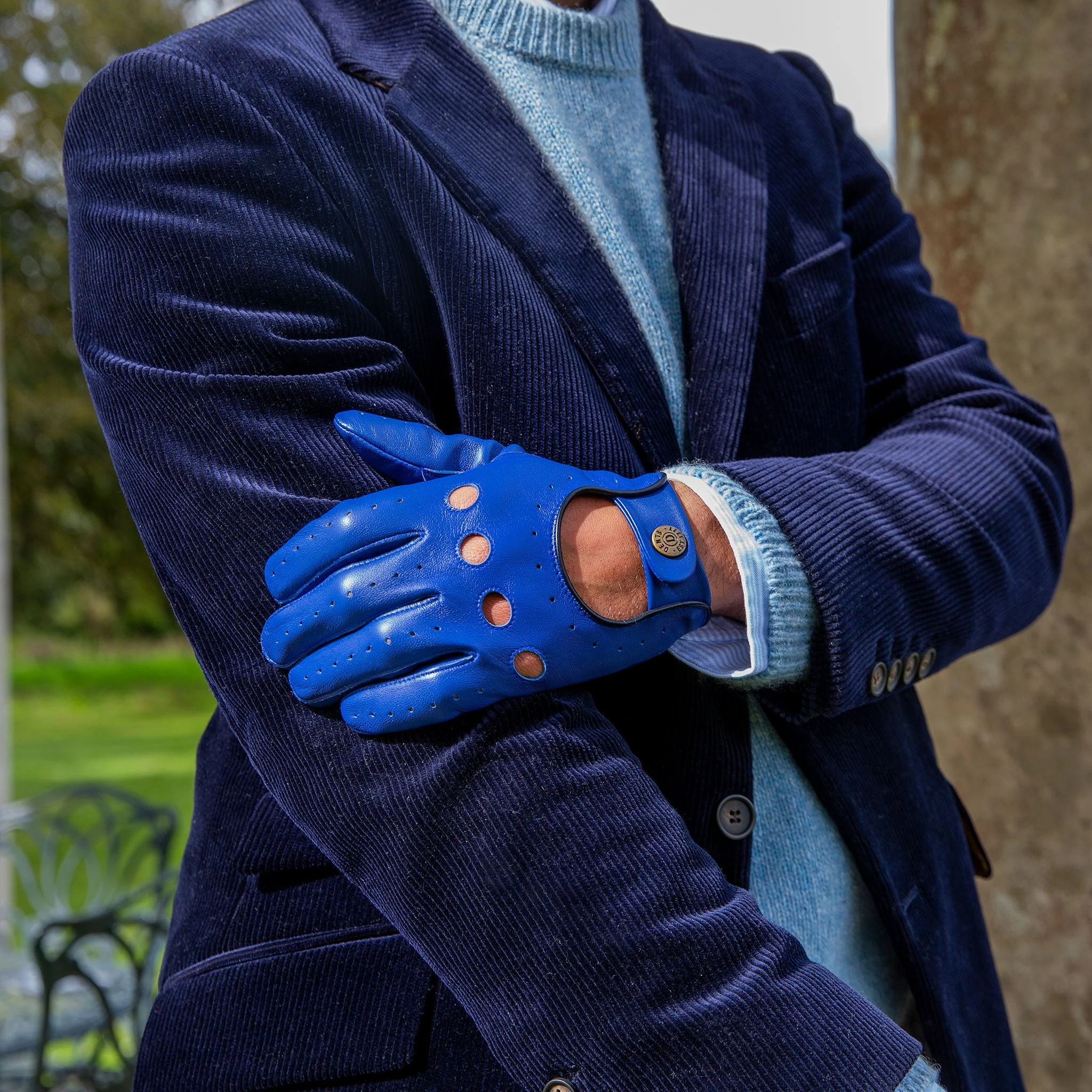 Men's Classic Leather Driving Gloves - Image 4