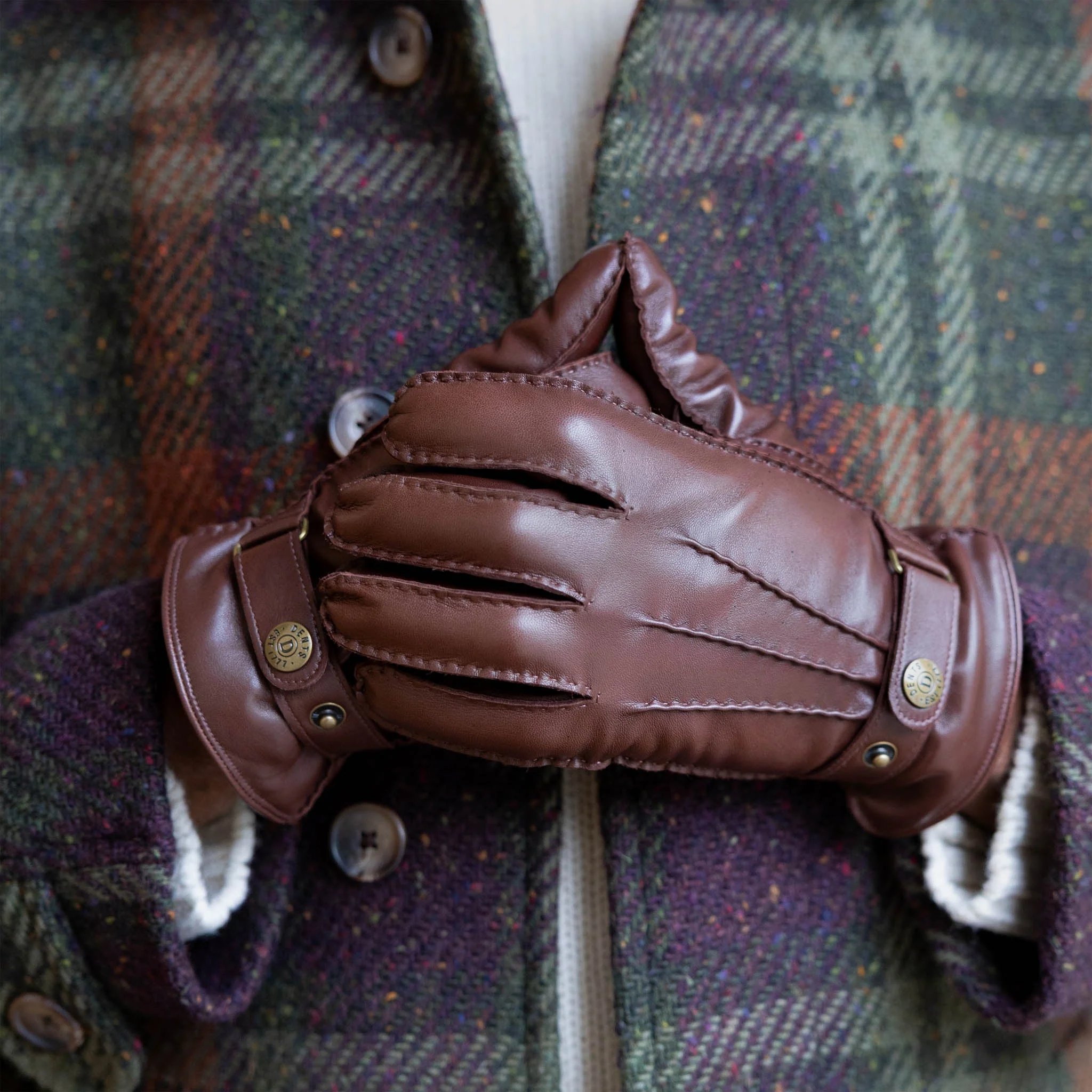 Men's Handsewn Three-Point Wool and Cashmere Blend-Lined Leather Gloves - Image 15