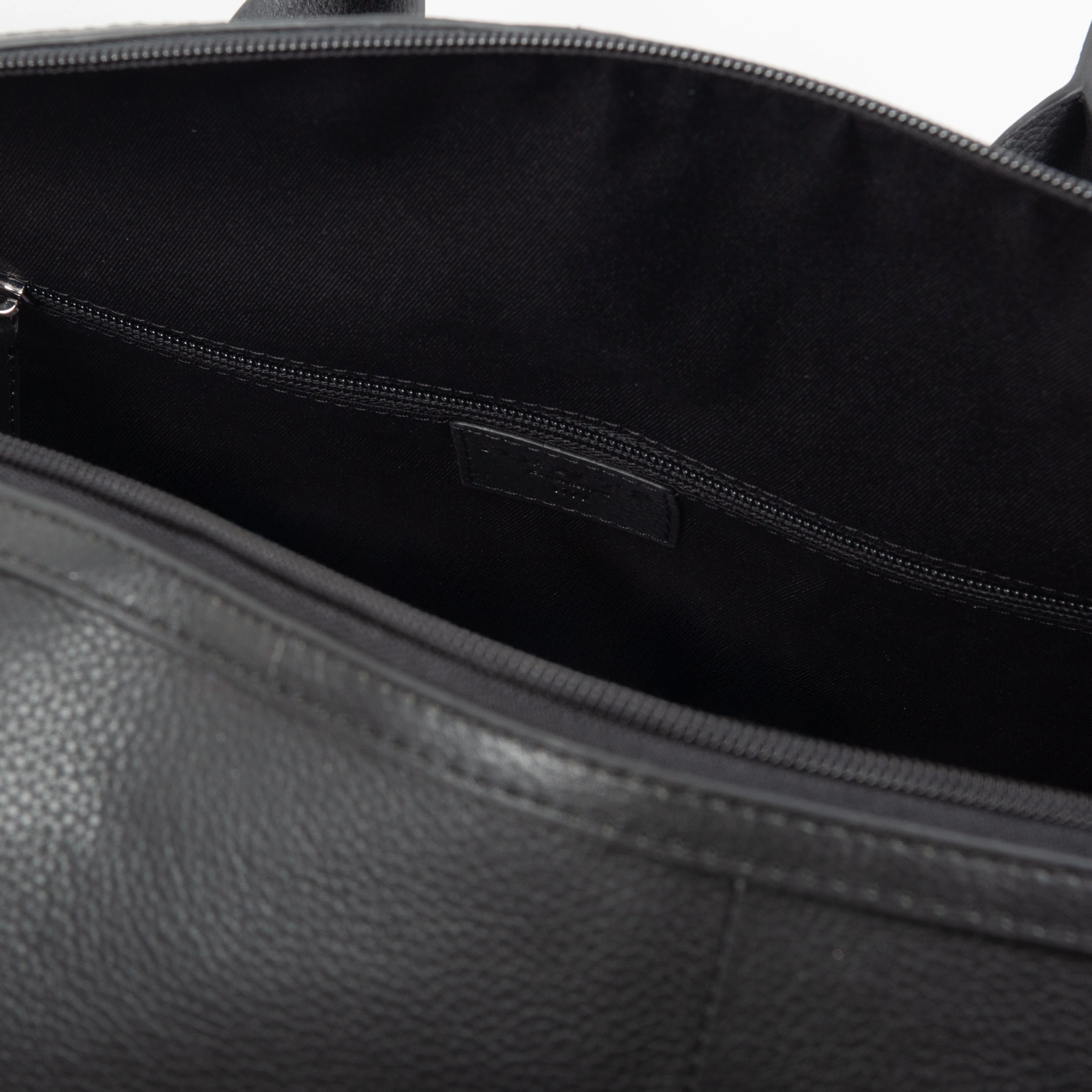 Men's Pebble Grain Leather Weekend Bag - Image 6