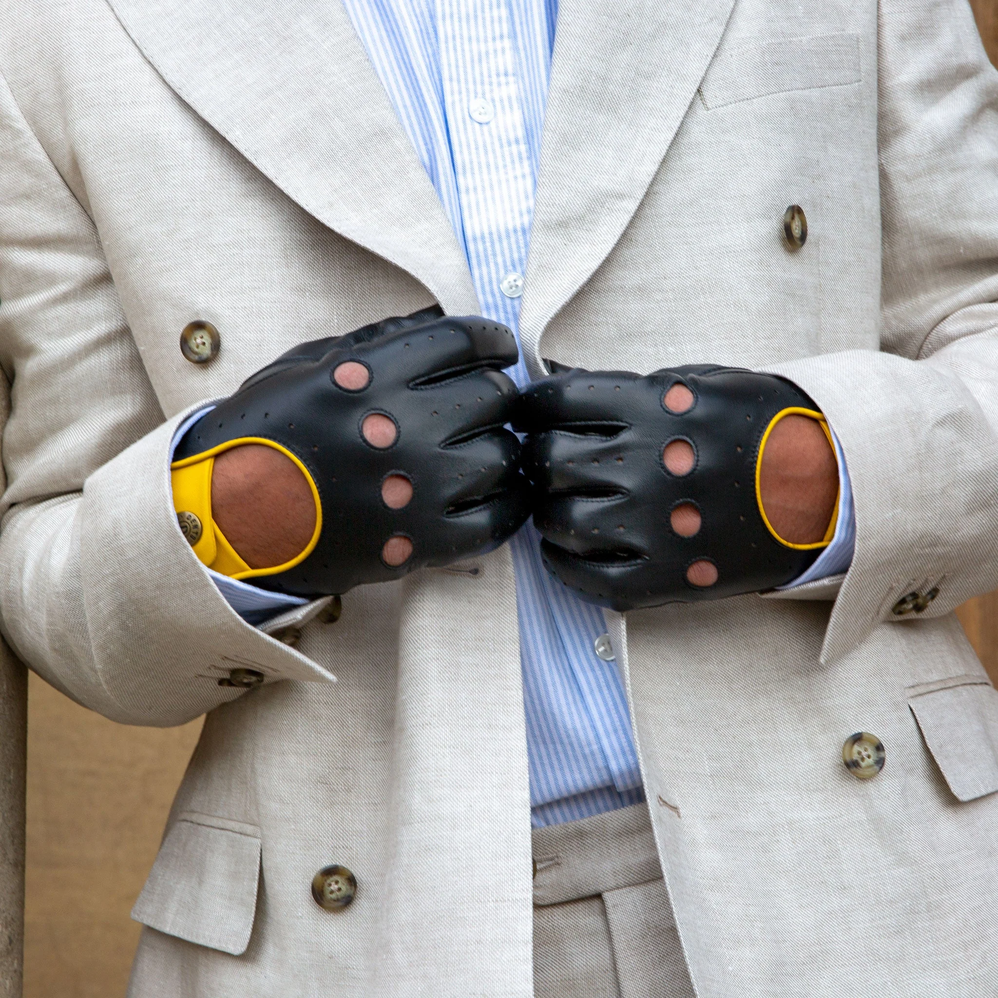 Men’s Touchscreen Three-Colour Leather Driving Gloves - Image 3