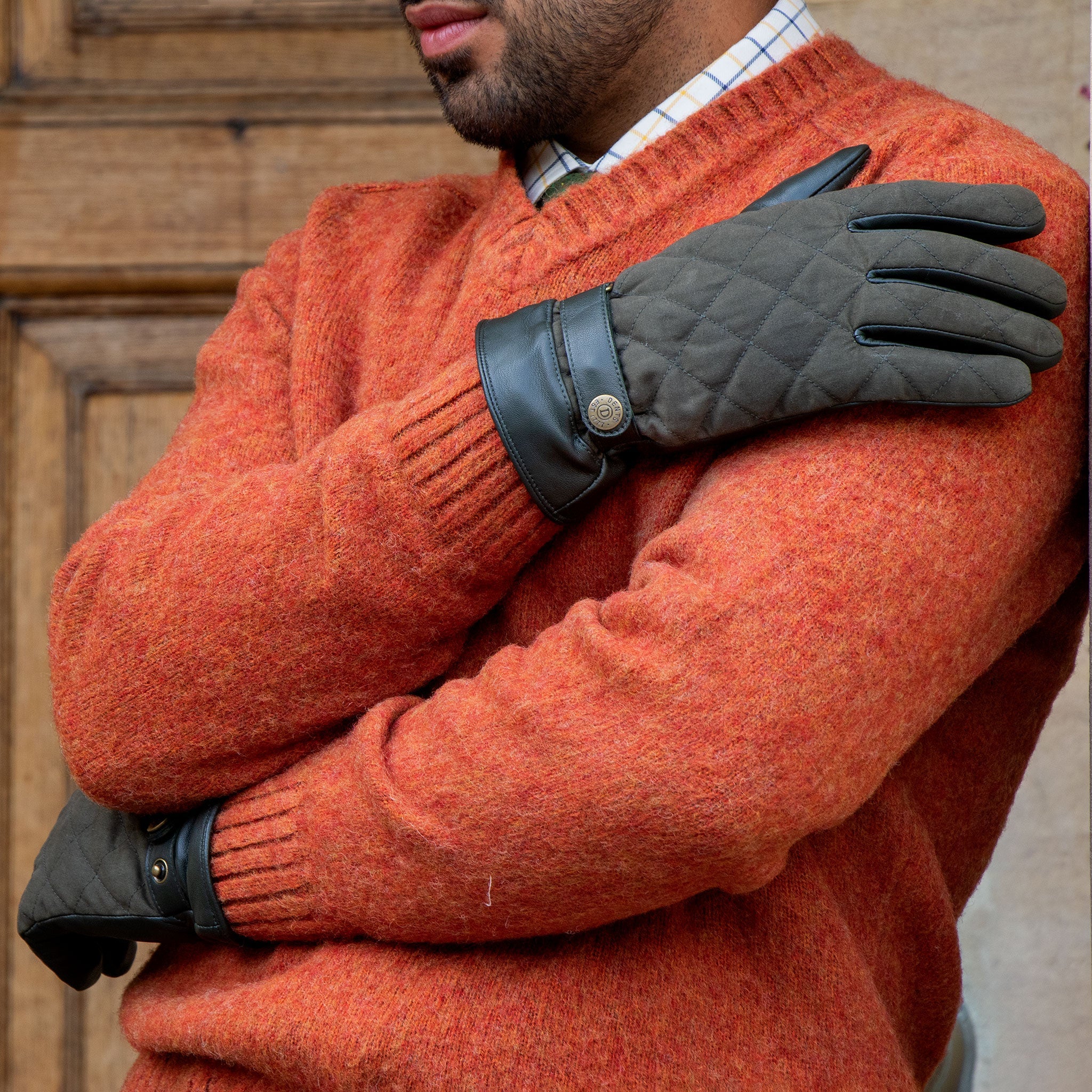 Men's Touchscreen Water-Resistant Fleece-Lined Leather Gloves with Waxed Cotton Quilting - Image 3