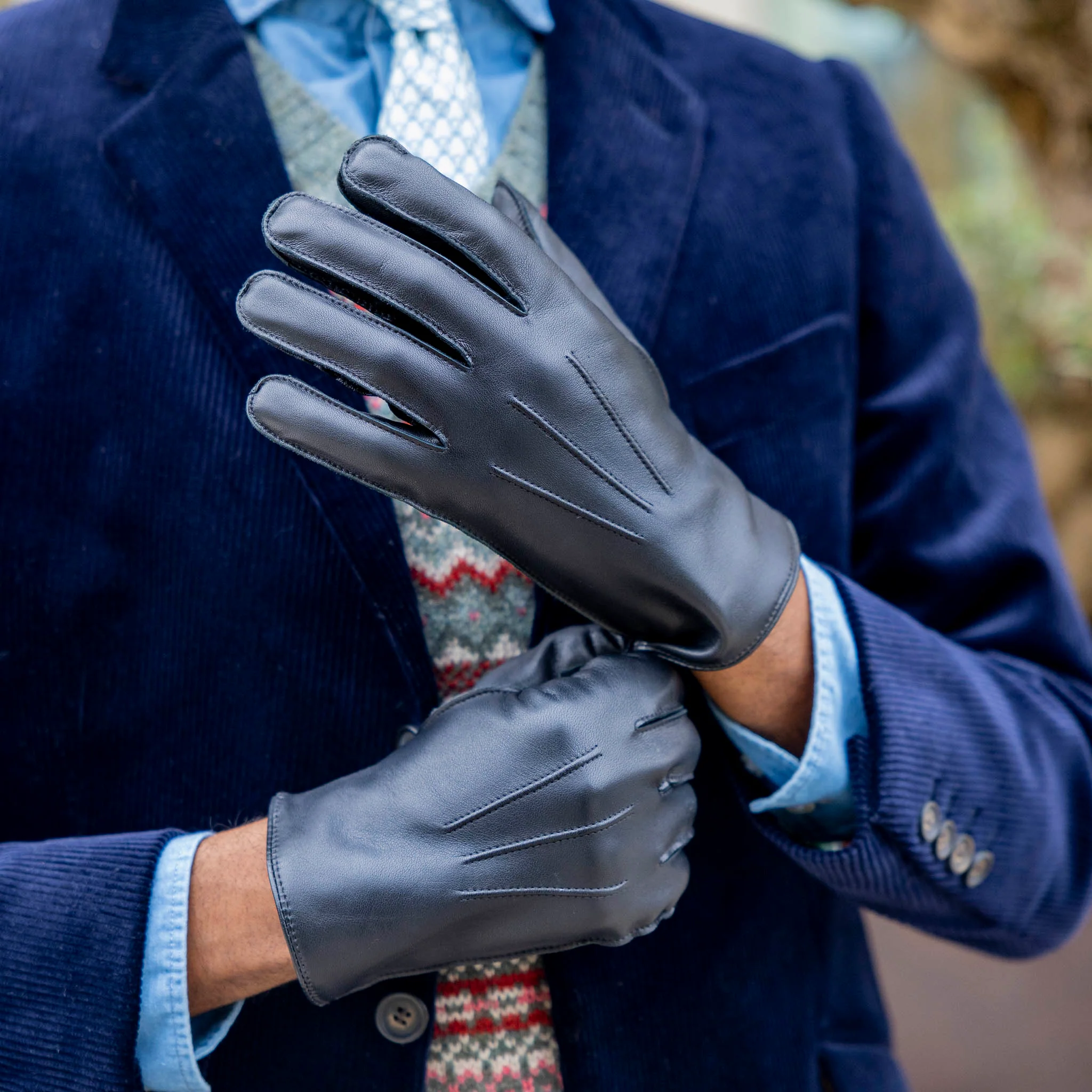 Men's Three-Point Wool-Lined Leather Officer's Gloves - Image 3