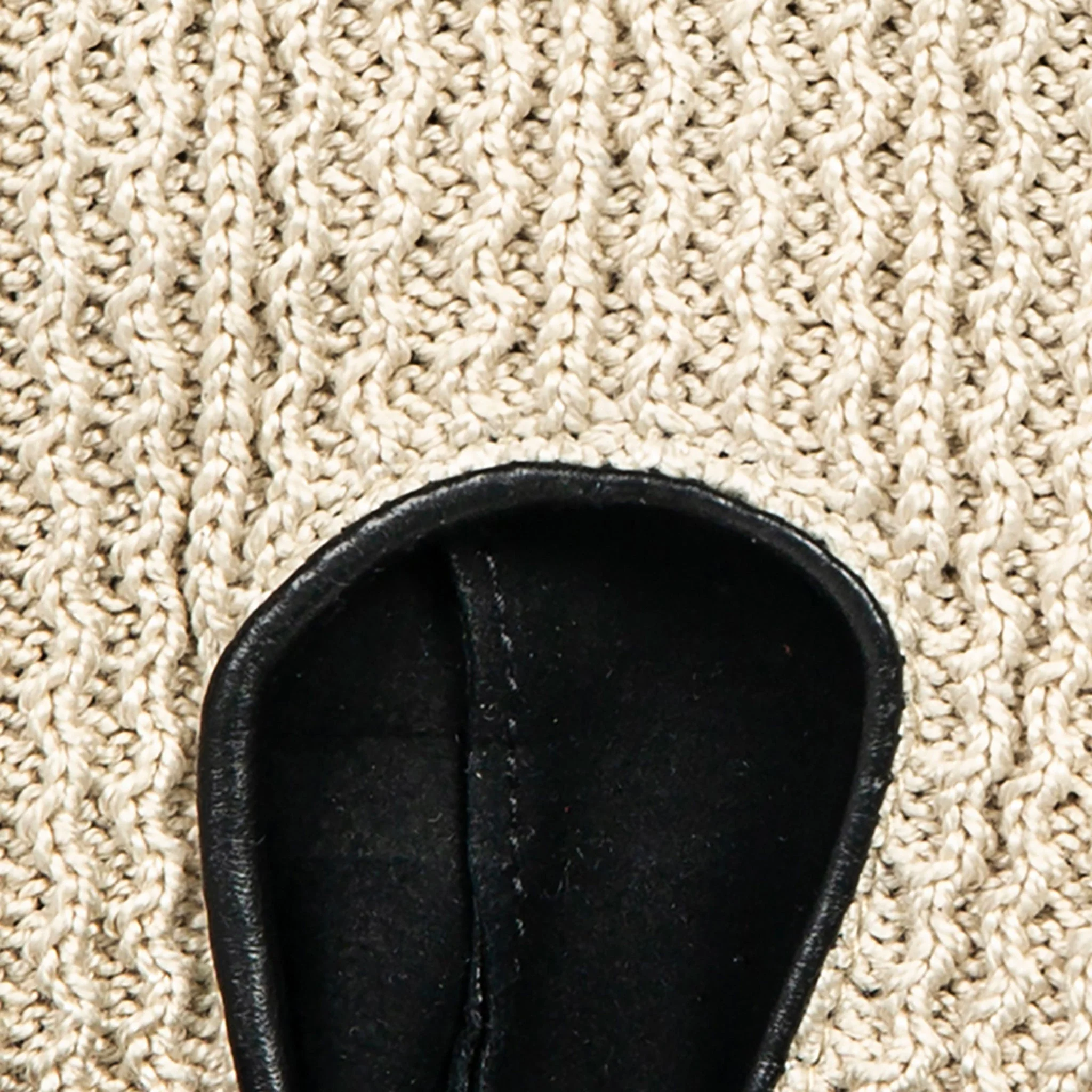 Men's The Suited Racer Fingerless Crochet-Back Leather Driving Gloves - Image 11