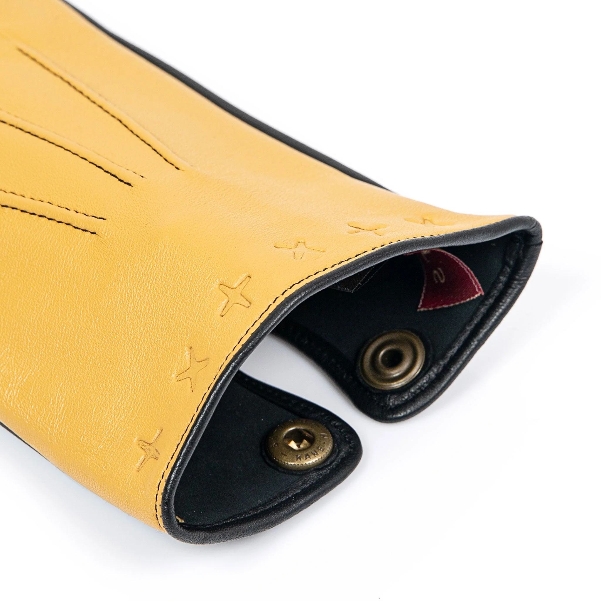 Men's The Suited Racer Touchscreen Three-Point Leather Gloves - Image 22