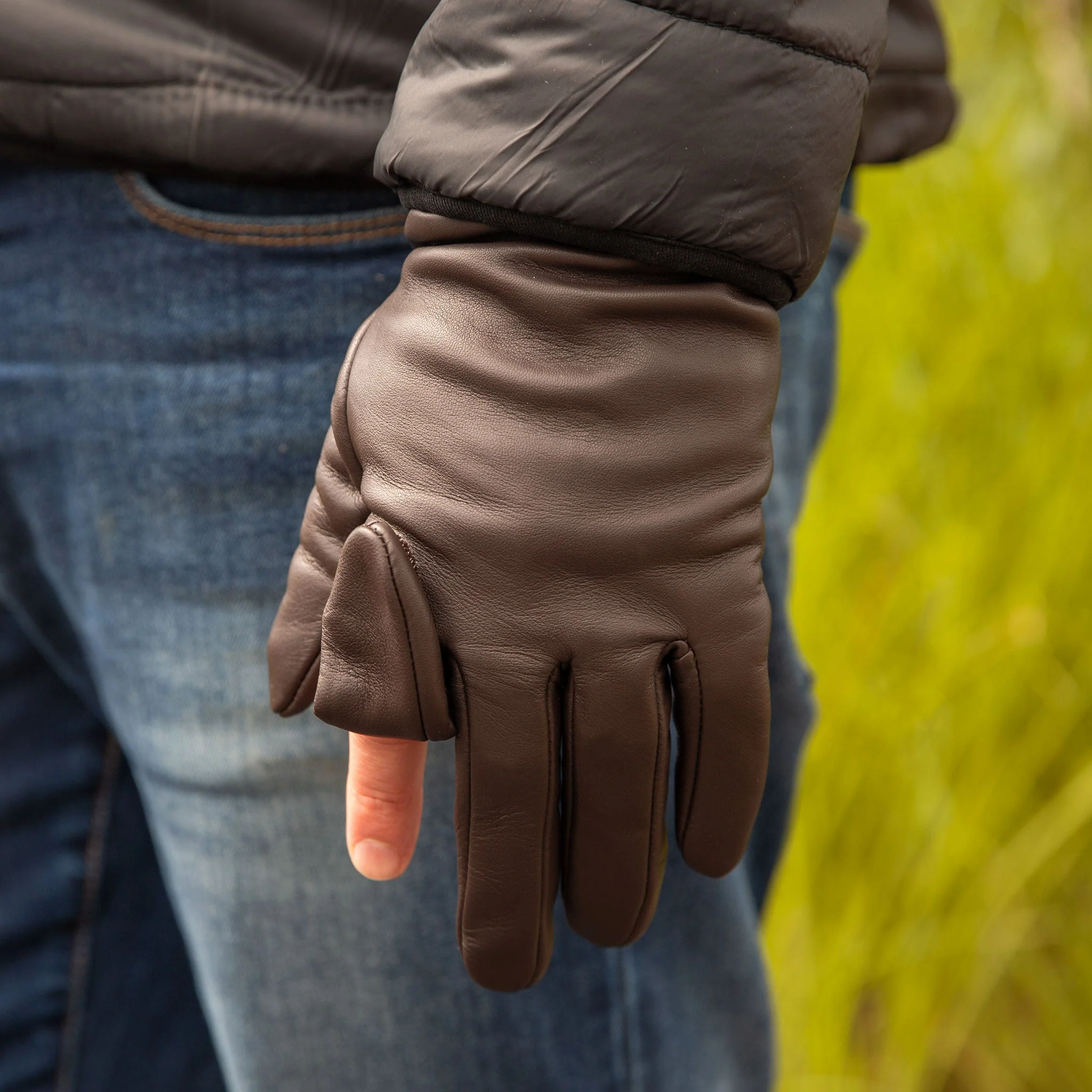 Men's Water-Resistant Fleece-Lined Leather Shooting Gloves - Image 3