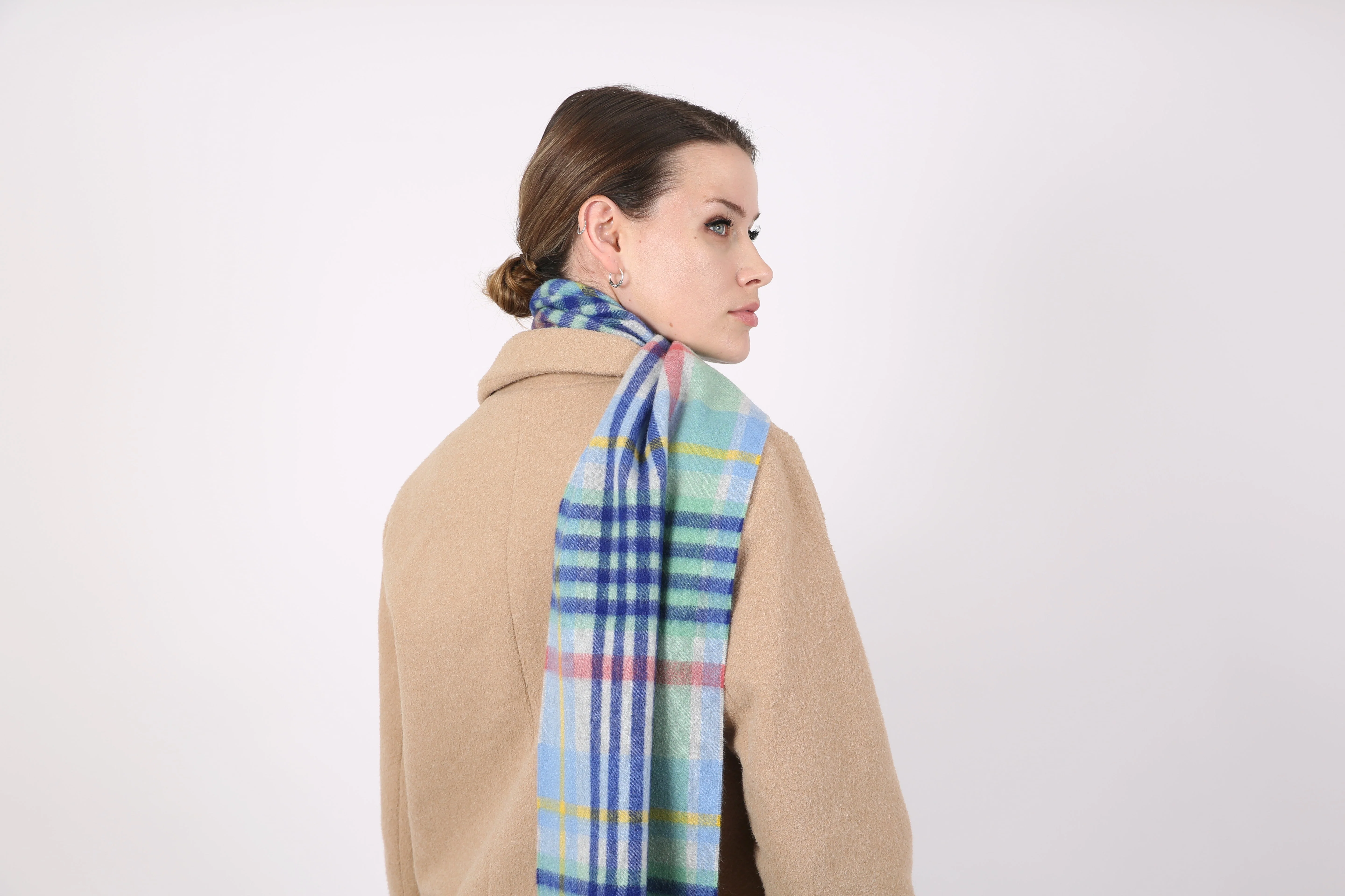 Heritage Plaid Check Cashmere Scarf with Tassels and Gift Box - Image 11