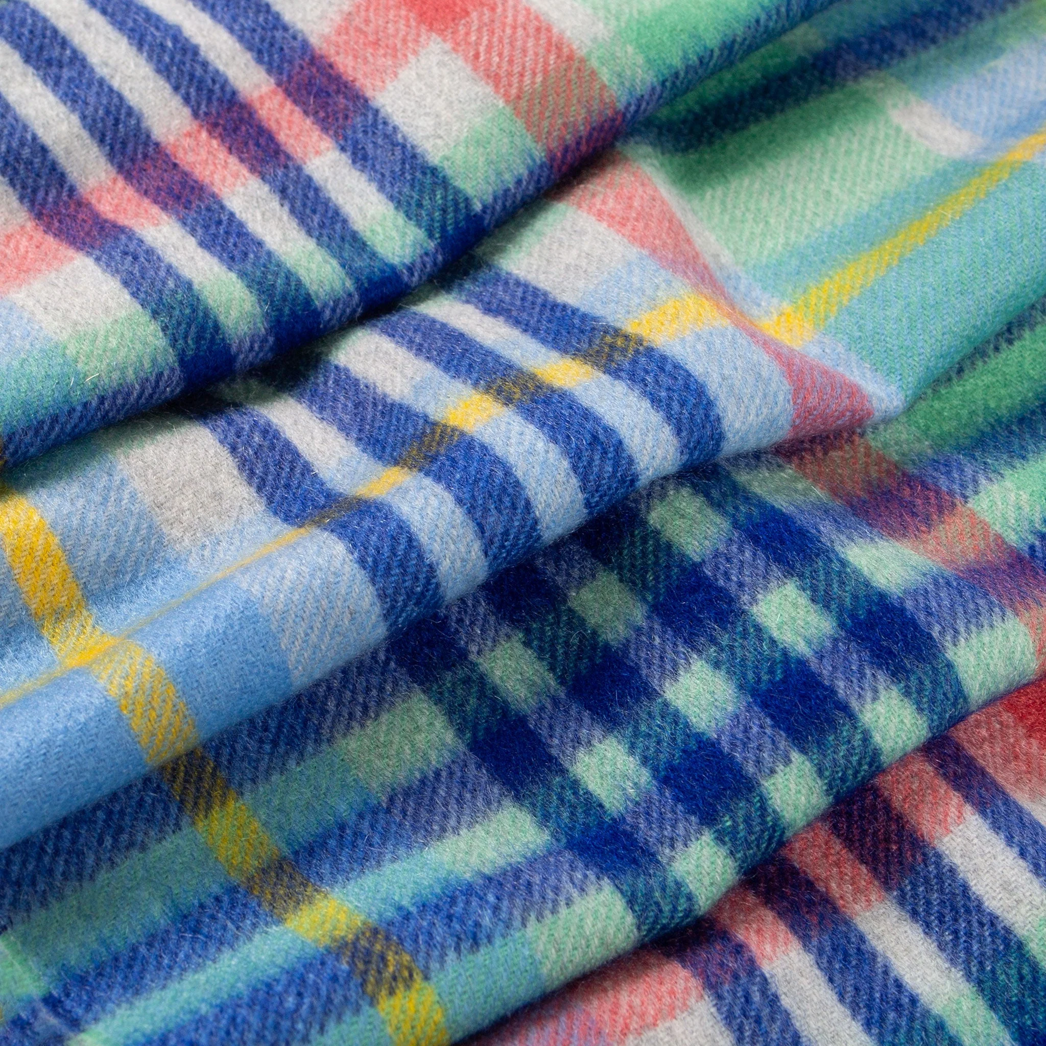 Heritage Plaid Check Cashmere Scarf with Tassels and Gift Box - Image 13