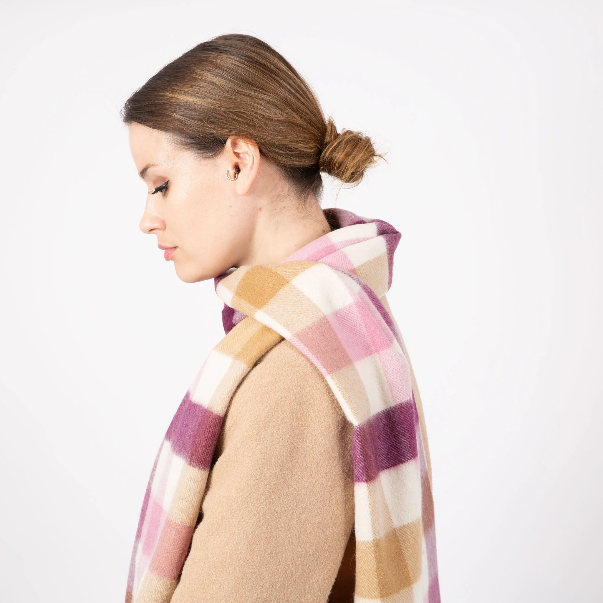 Heritage Plaid Check Cashmere Scarf with Tassels and Gift Box - Image 34