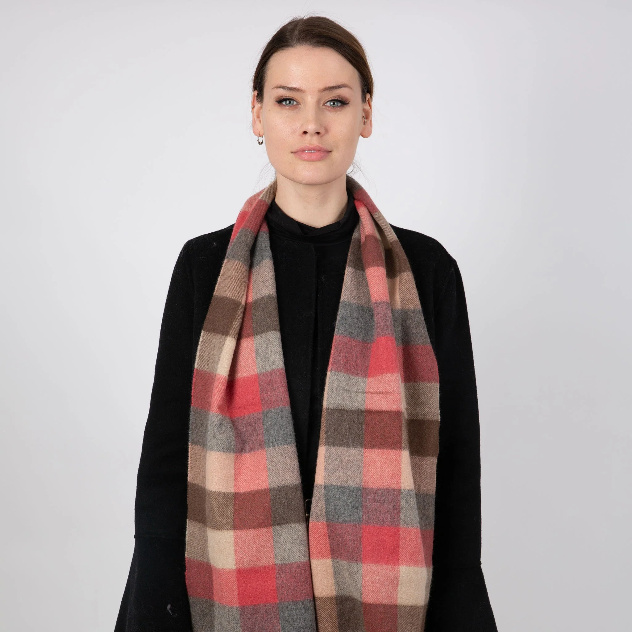 Heritage Plaid Check Cashmere Scarf with Tassels and Gift Box - Image 57