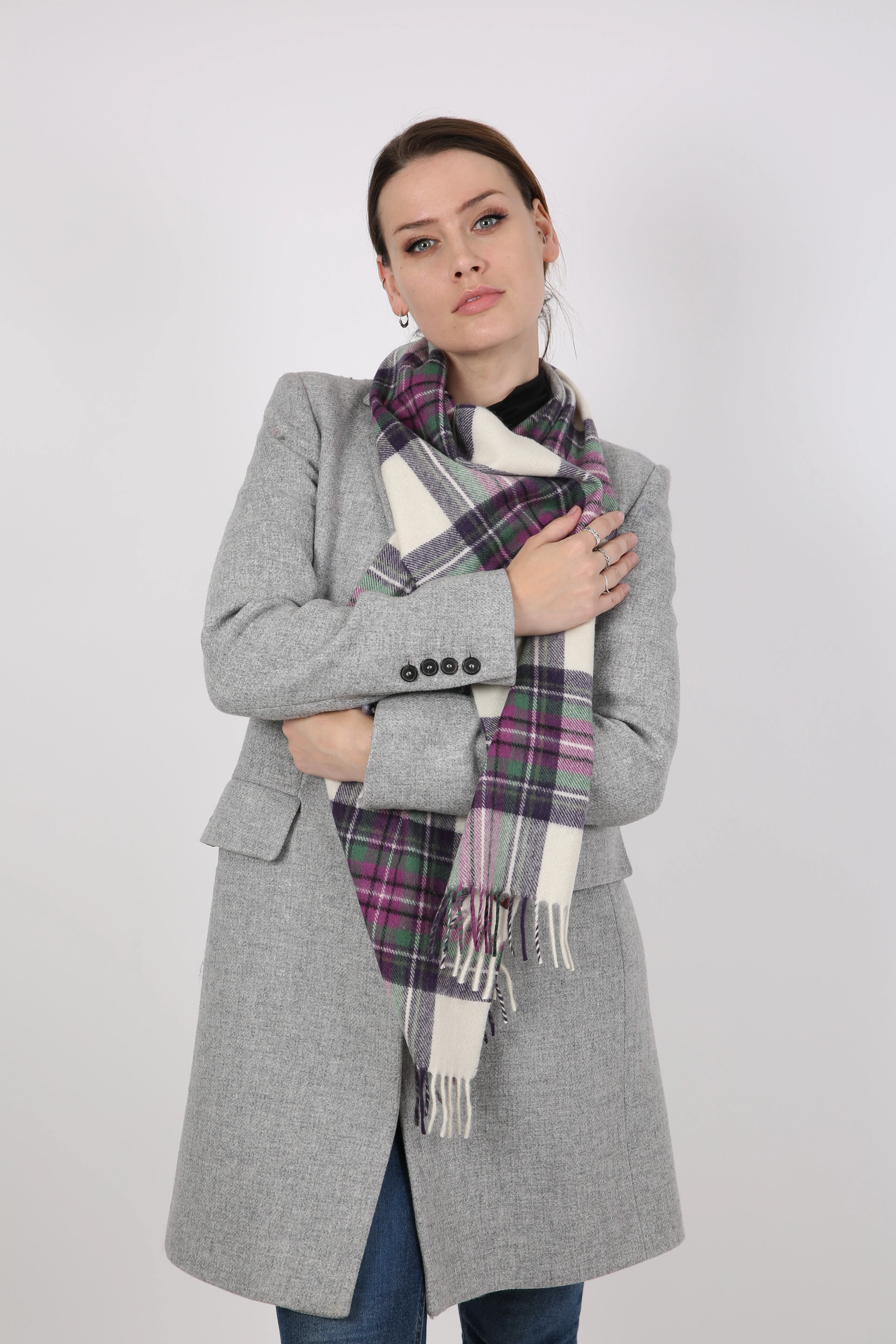 Heritage Plaid Check Cashmere Scarf with Tassels and Gift Box - Image 65