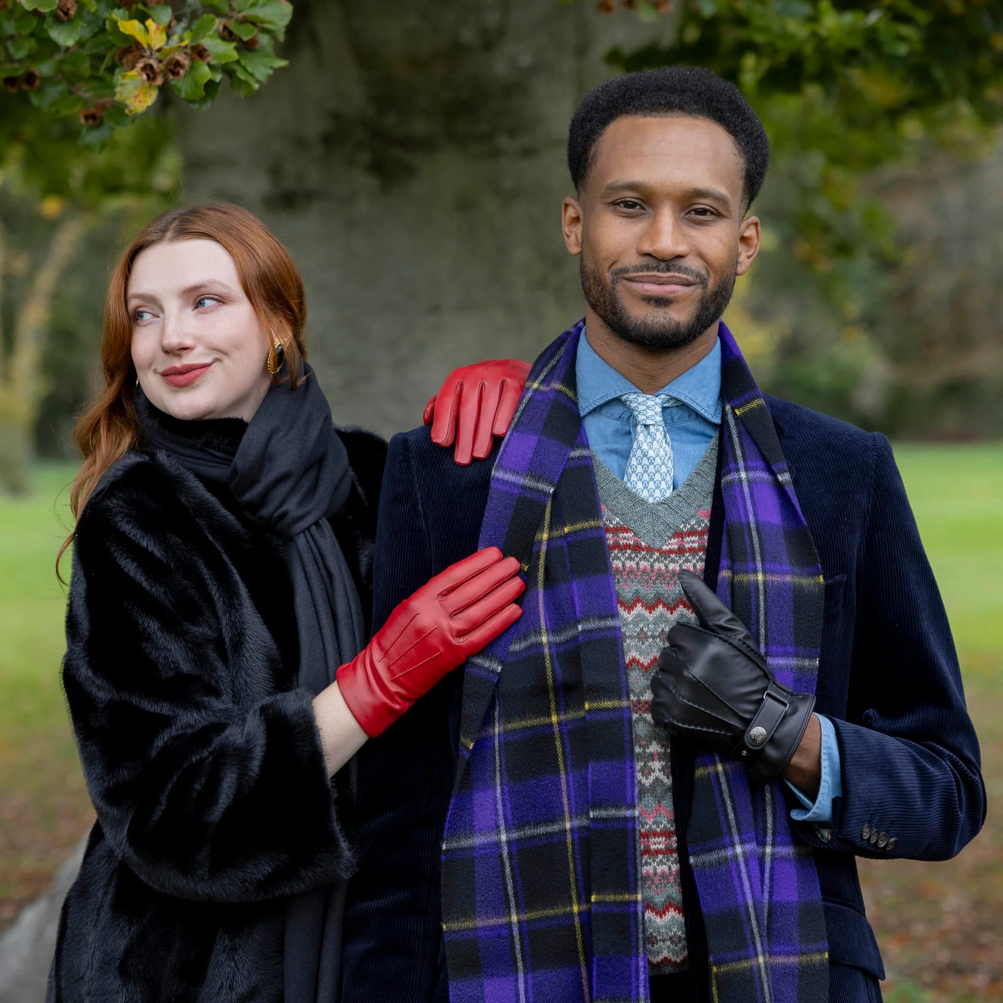 Women’s Touchscreen Three-Point Cashmere-Lined Leather Gloves - Image 40