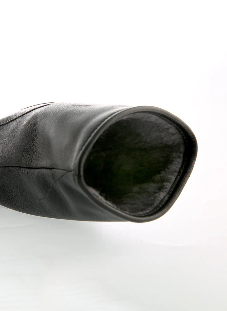 Women’s Heritage Touchscreen Three-Point Fur-Lined Leather Gloves - Image 2