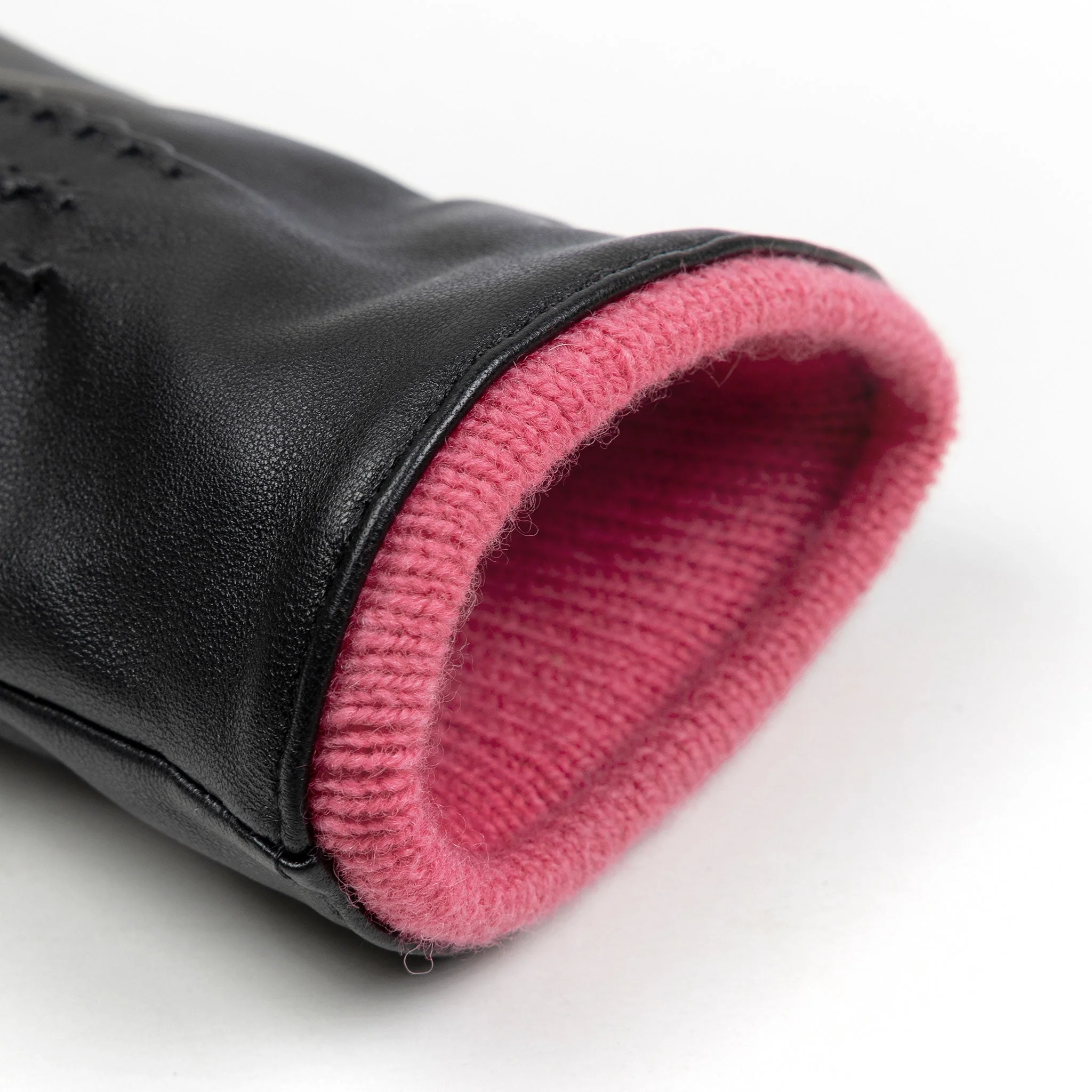 Women’s Heritage Touchscreen Handsewn Three-Point Cashmere-Lined Leather Gloves - Image 59