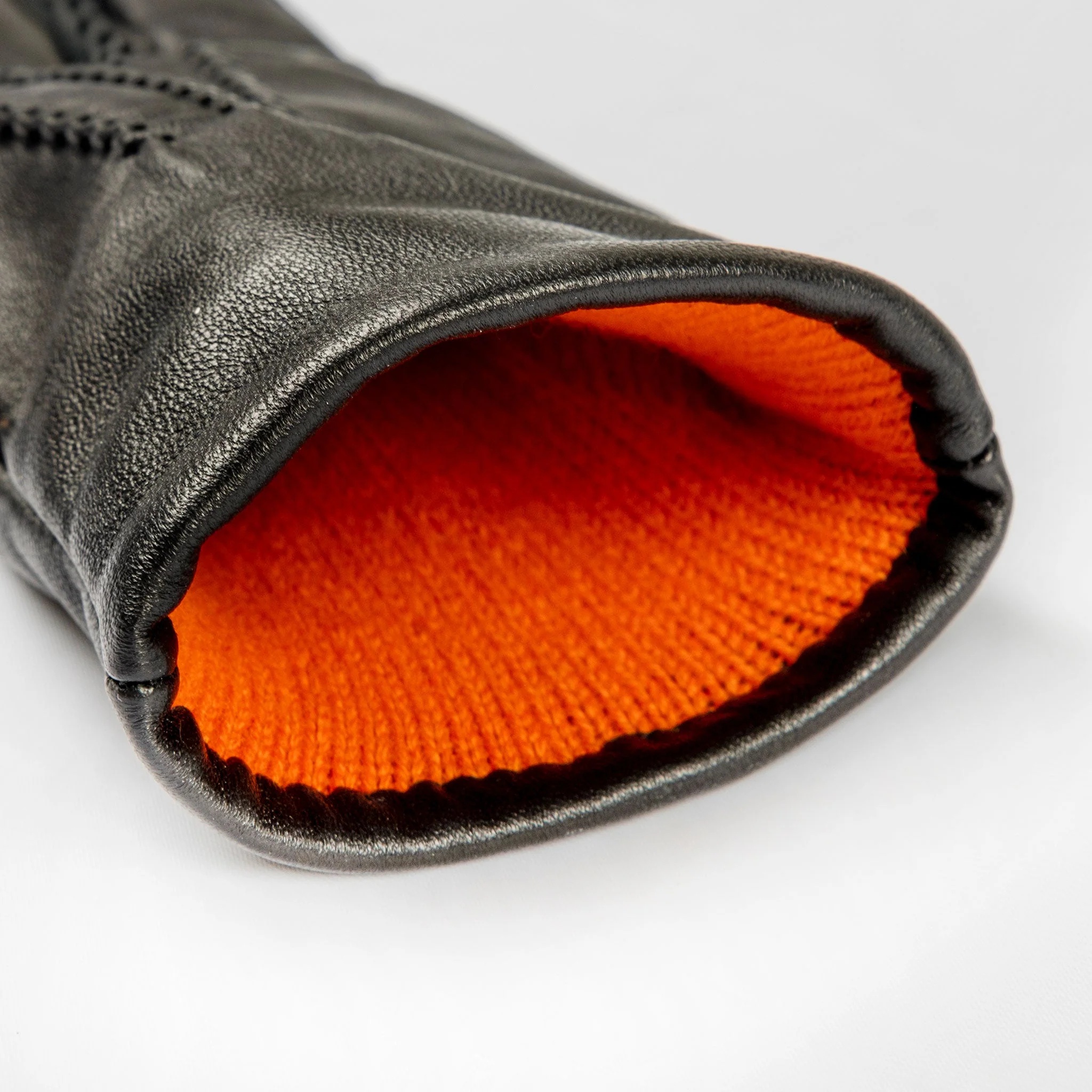Women’s Heritage Touchscreen Three-Point Cashmere-Lined Leather Gloves - Image 19