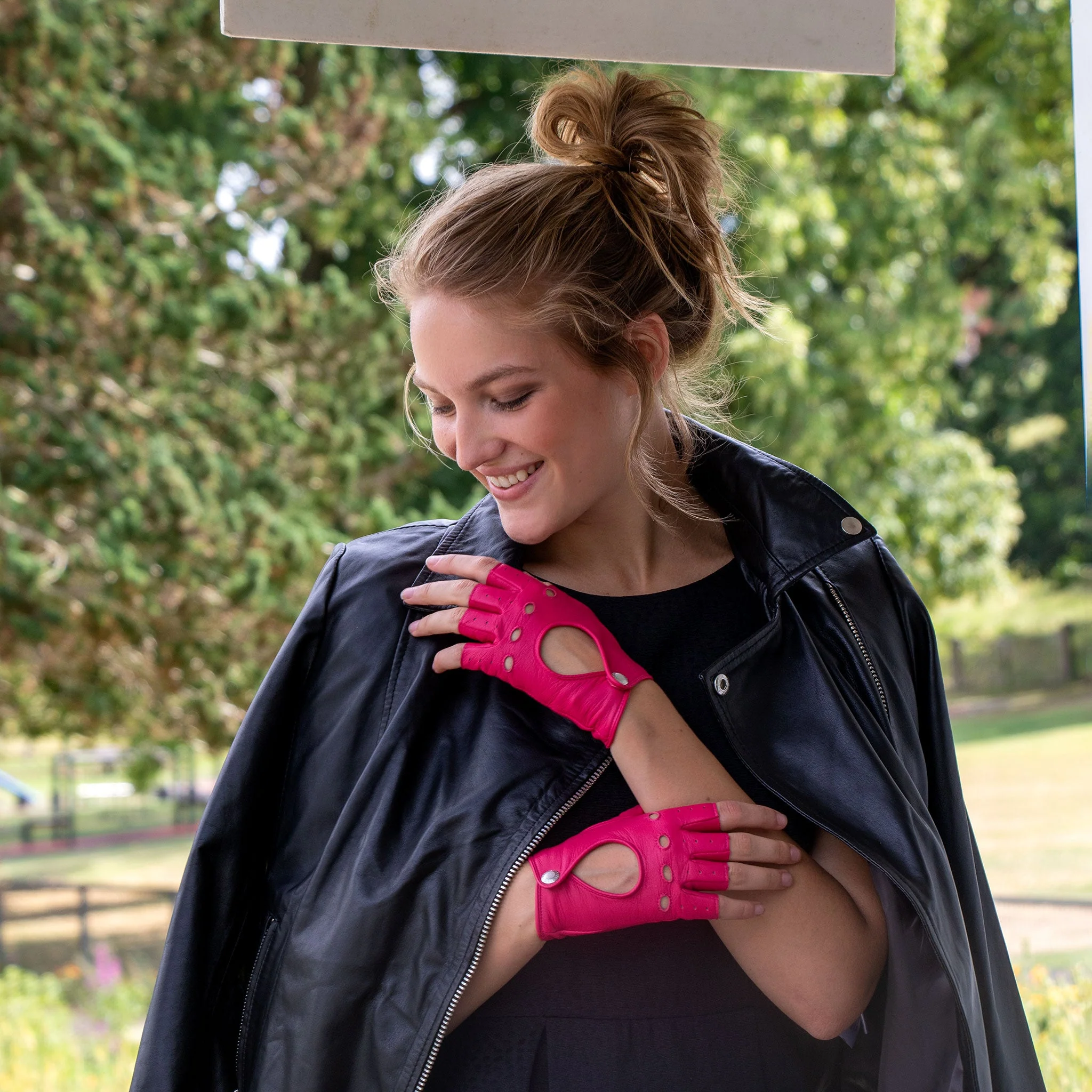 Women’s Fingerless Leather Driving Gloves - Image 86