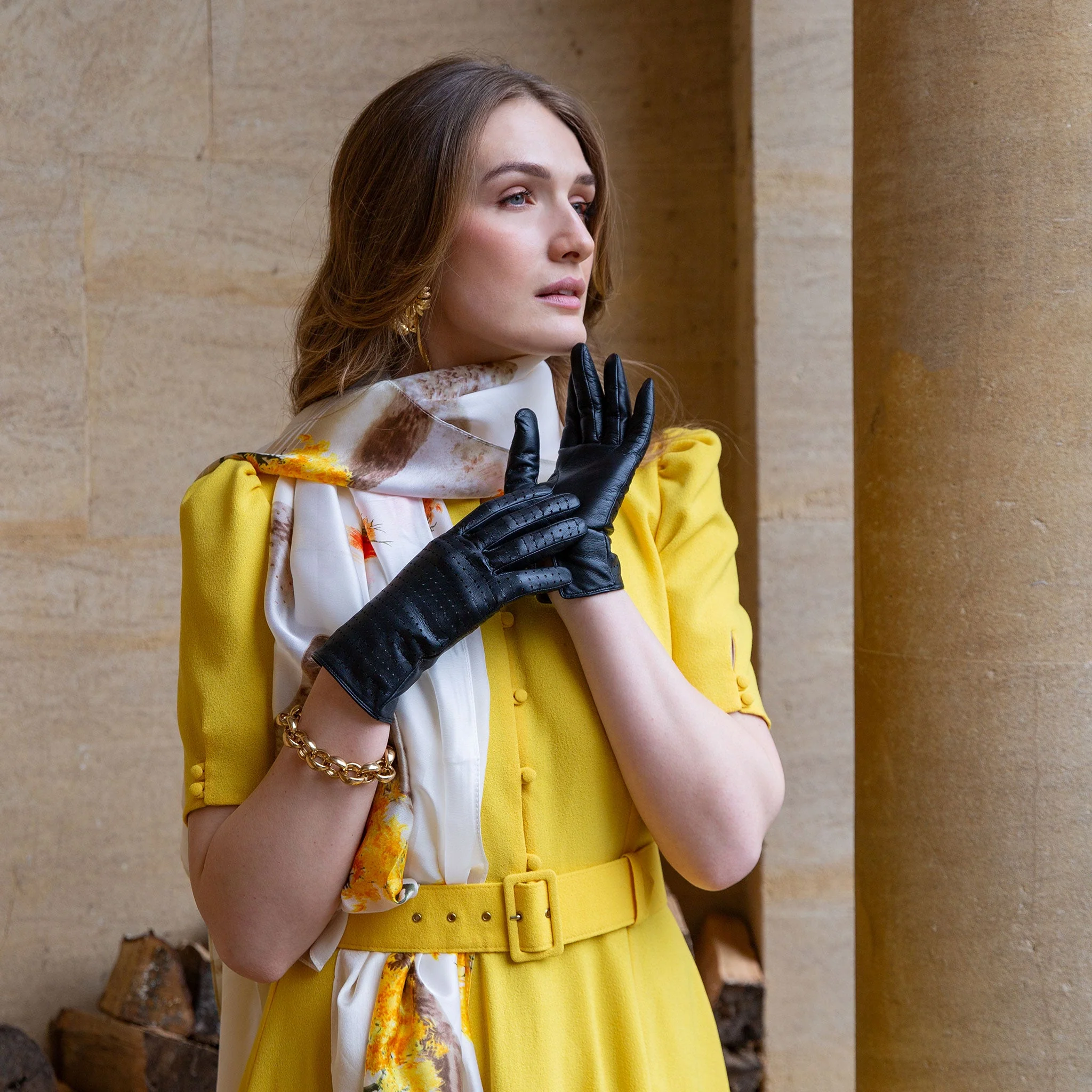 Women’s Perforated Leather Gloves - Image 35
