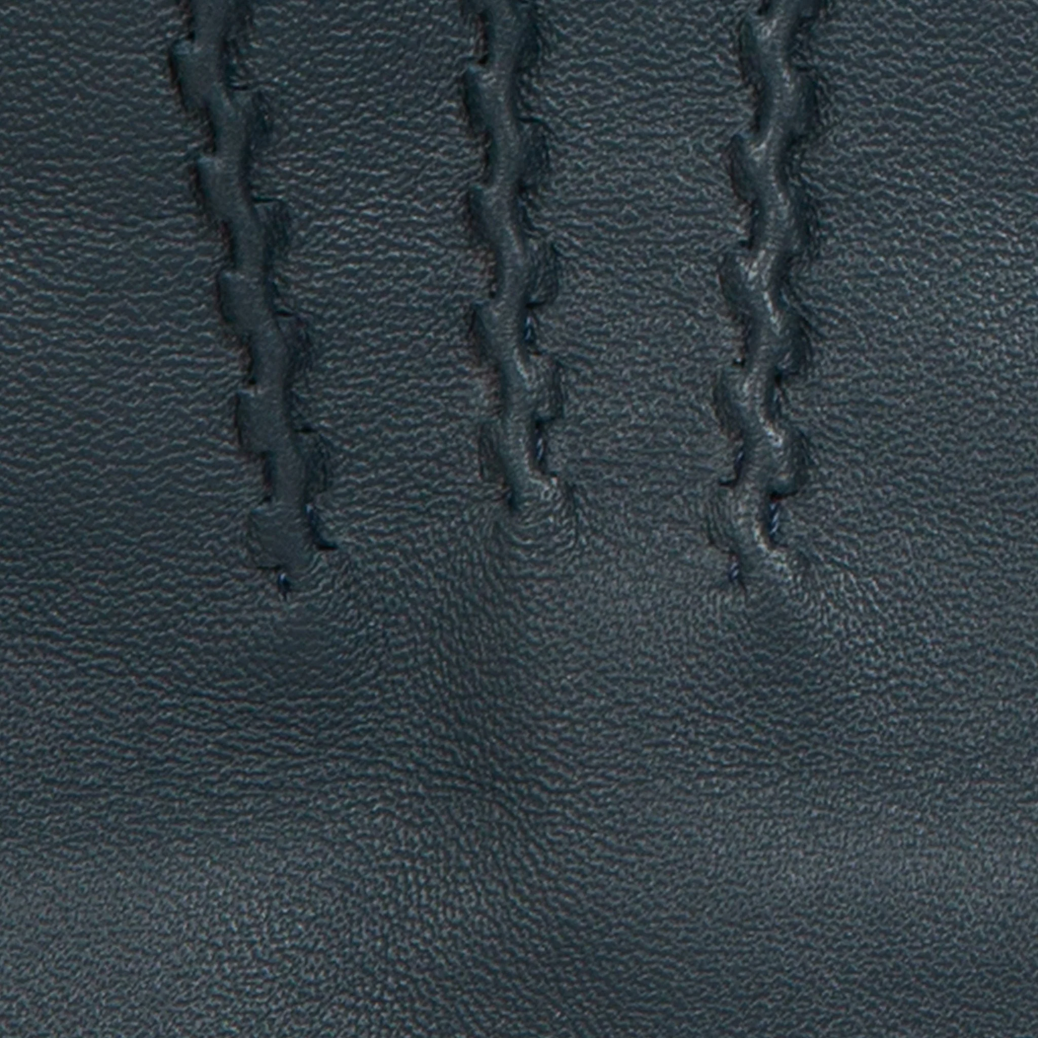 Women’s Three-Point Wool Blend-Lined Leather Gloves with Knitted Cuffs - Image 18