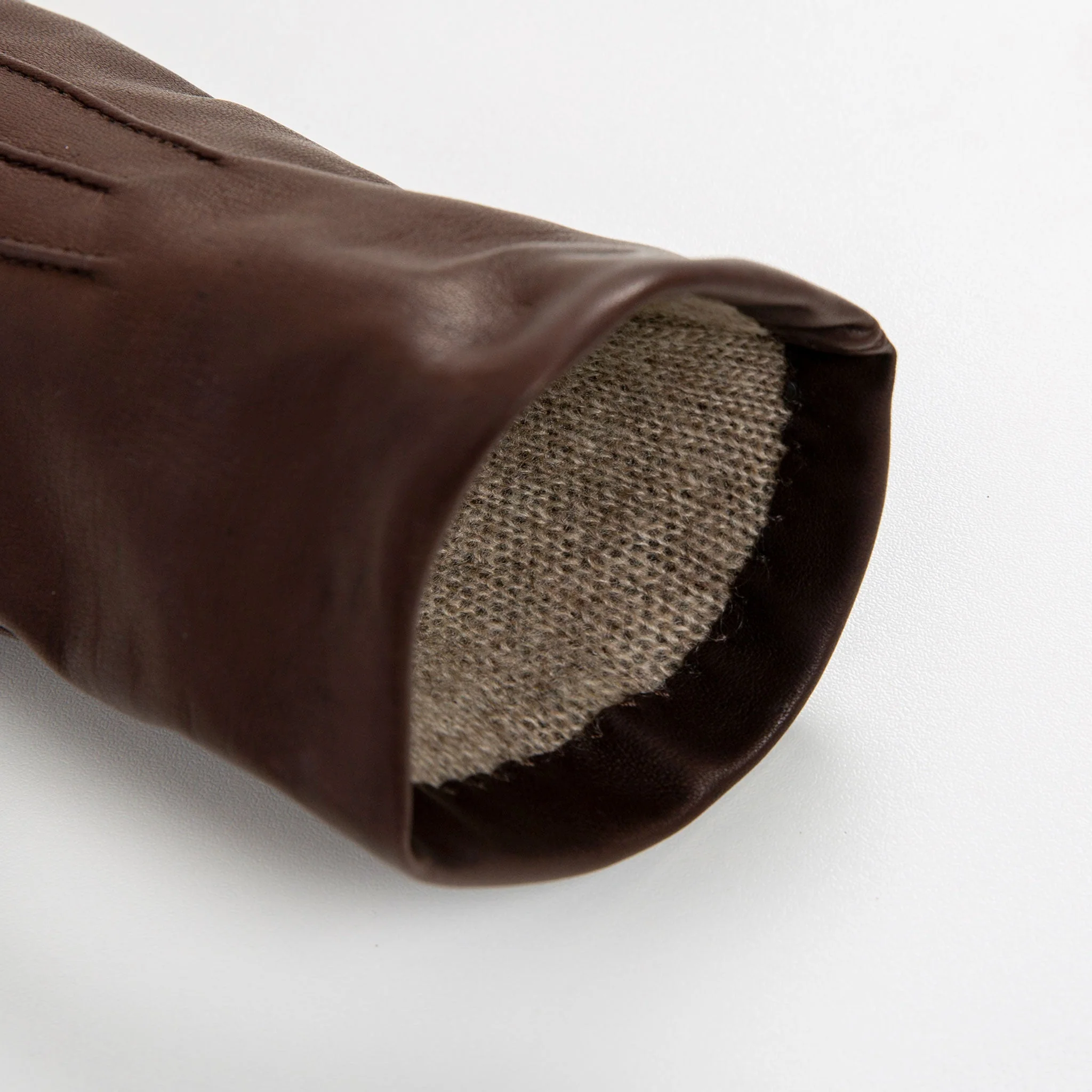 Women's Three-Point Cashmere-Lined Leather Gloves - Image 29