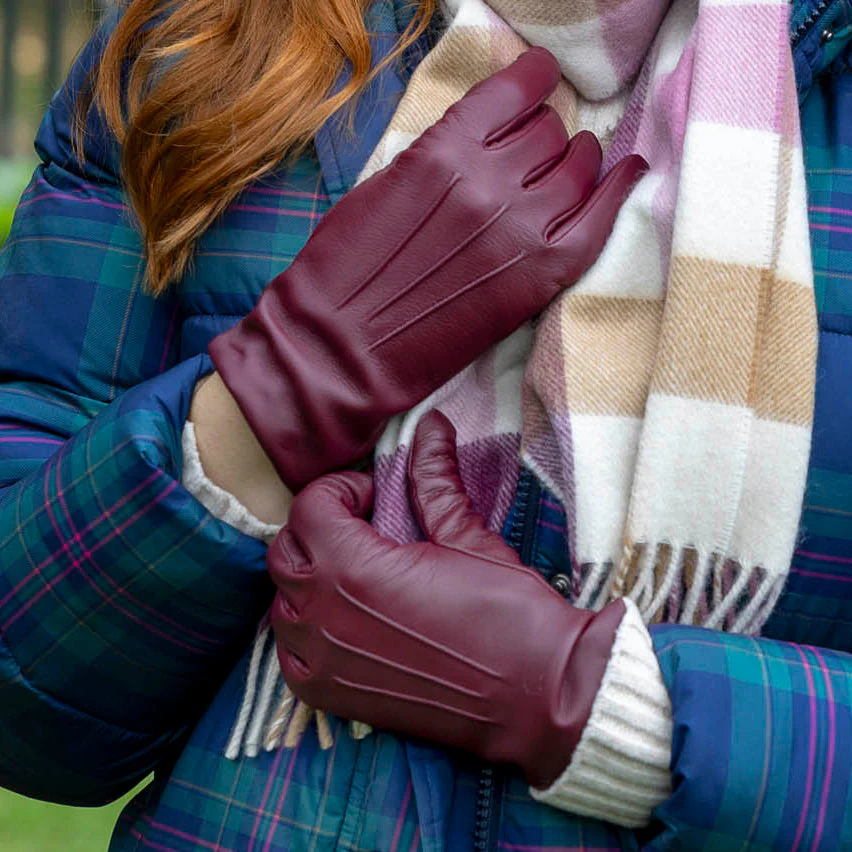 Women's Three-Point Cashmere-Lined Leather Gloves - Image 56