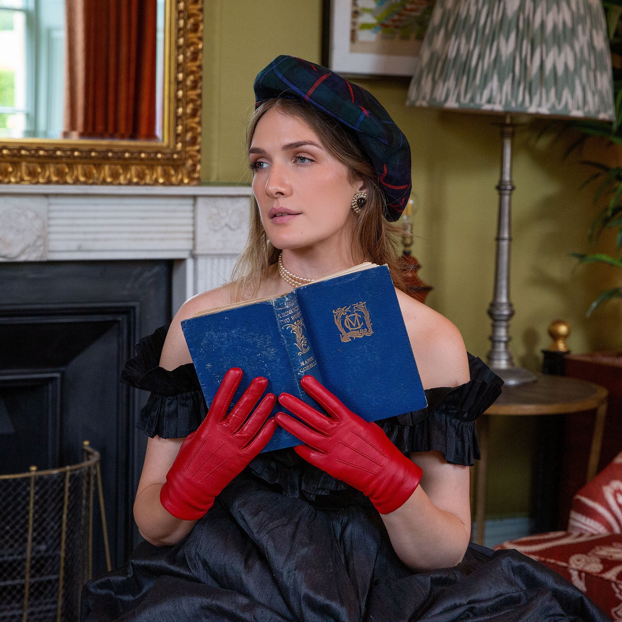 Women's Three-Point Lined Leather Gloves - Image 3