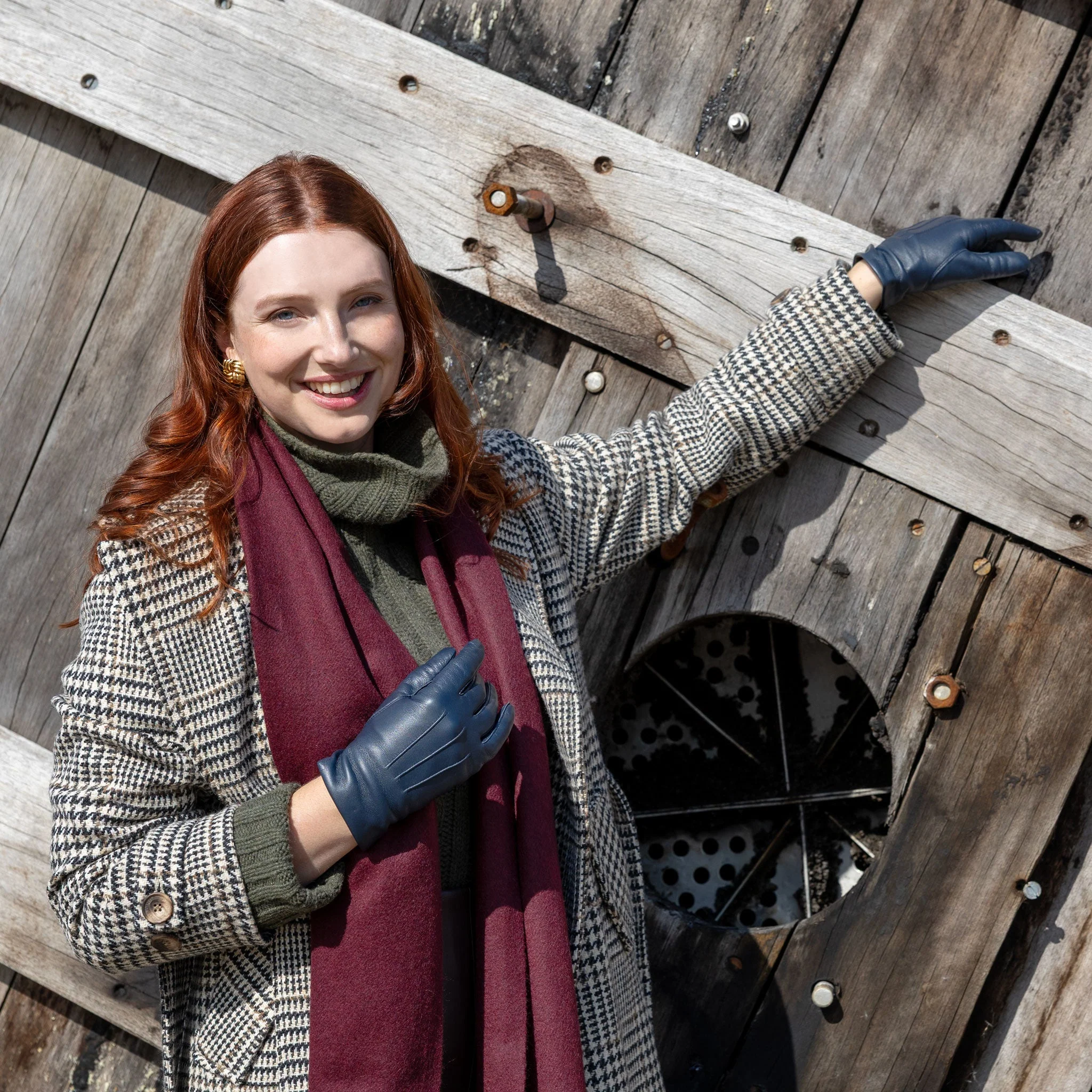 Women's Three-Point Lined Leather Gloves - Image 87