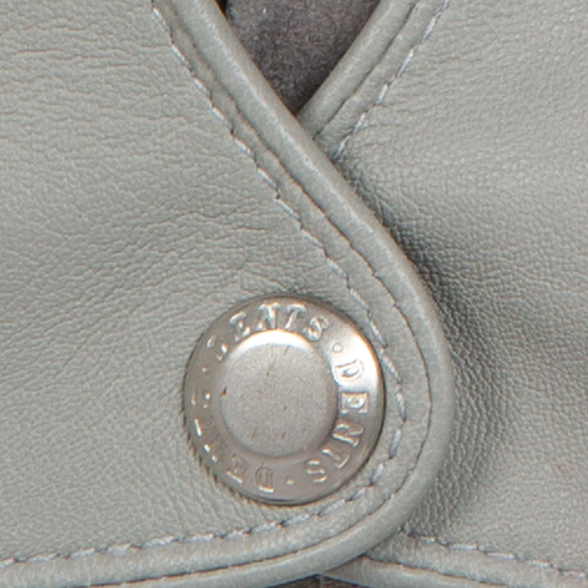 Women's Leather Driving Gloves - Image 45