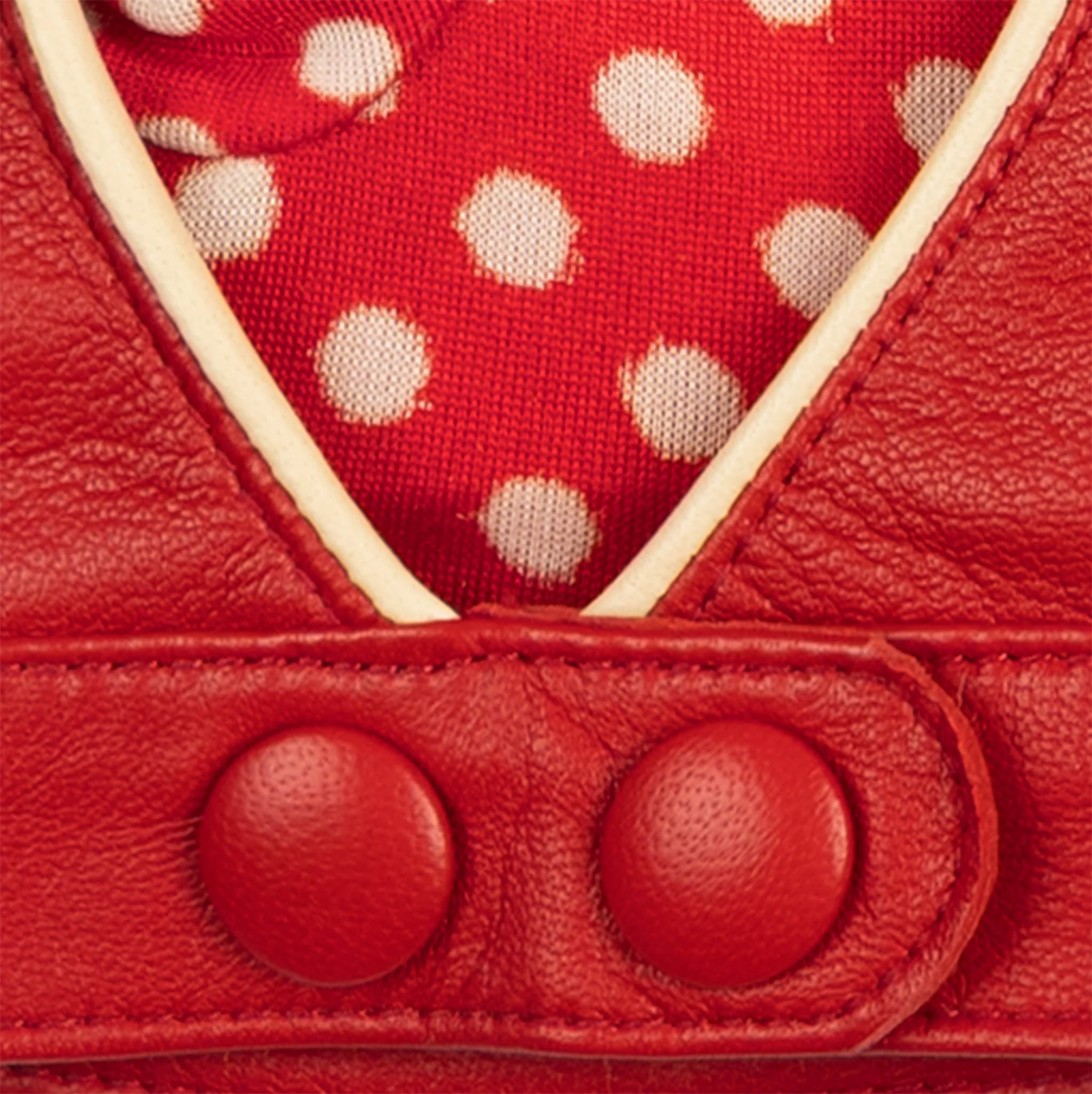 Women's Silk-Lined Leather Driving Gloves with Heart Cut-Out - Image 19