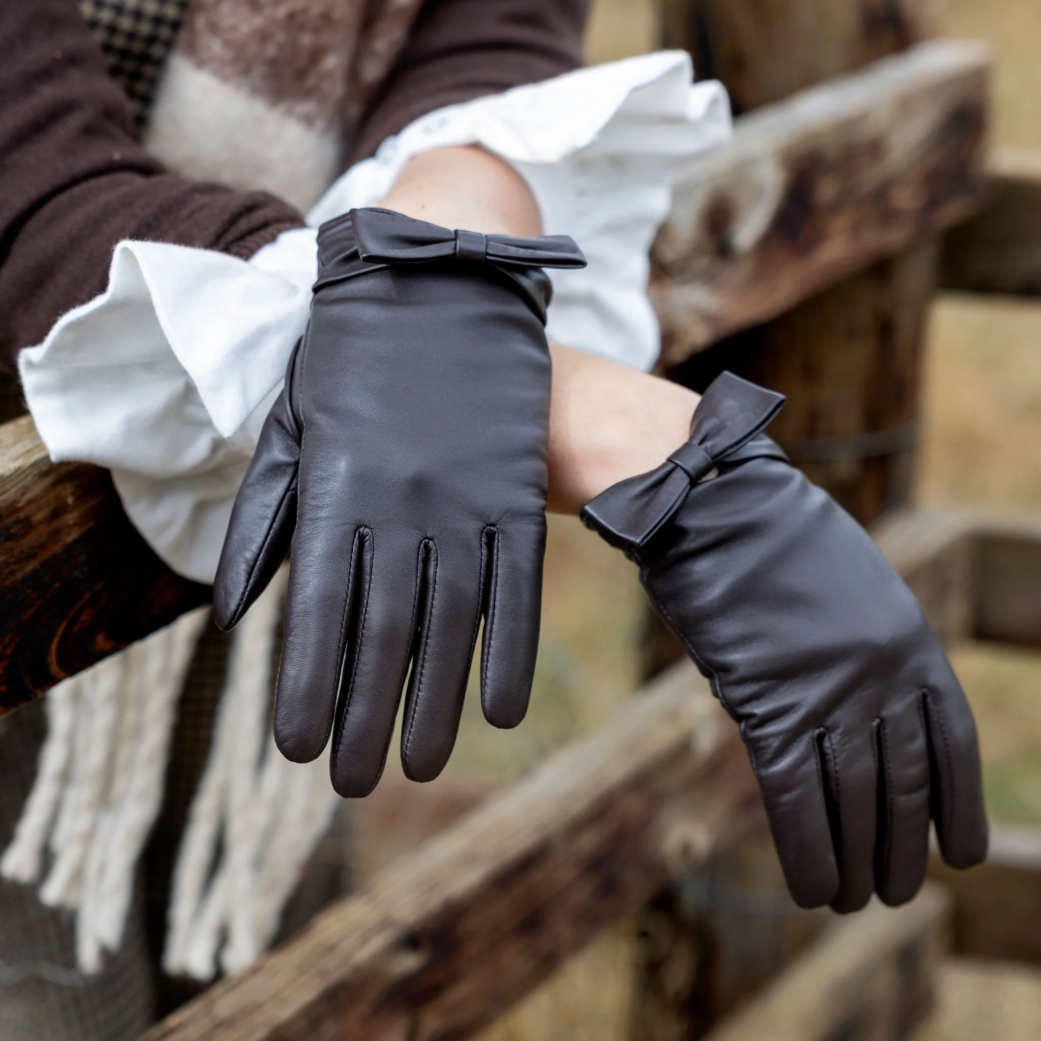 Women's Touchscreen Water-Resistant Lined Leather Gloves with Bow - Image 27